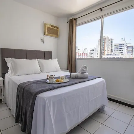 Cal83 - 1 Dorm, Calcadao Da Central, Prox. Praia Balneario Camboriu Exterior photo