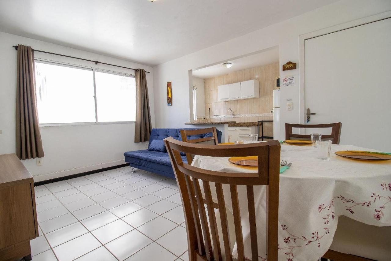 Apartment Cal83 - 1 Dorm, Calcadao Da Central, Prox. Balneario Camboriu